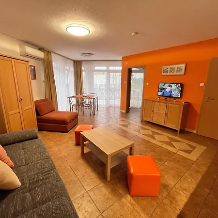 Апартаменты Karoly Балатонлелле