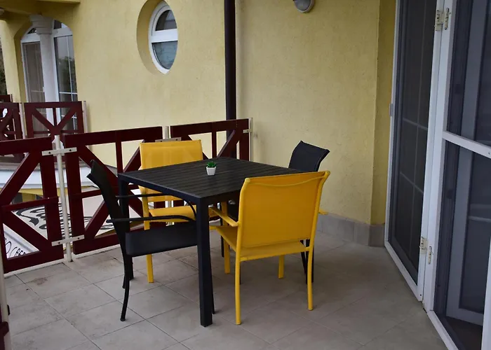 Karoly Балатонлелле